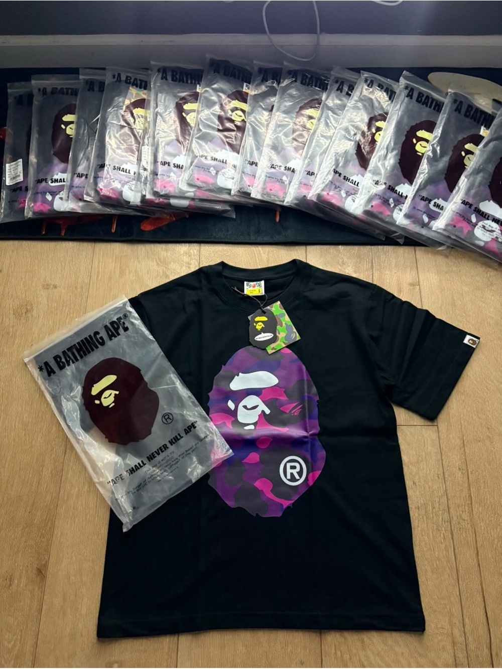 A Bathing Ape Purple Camo Logo Men's T-Shirt - Black